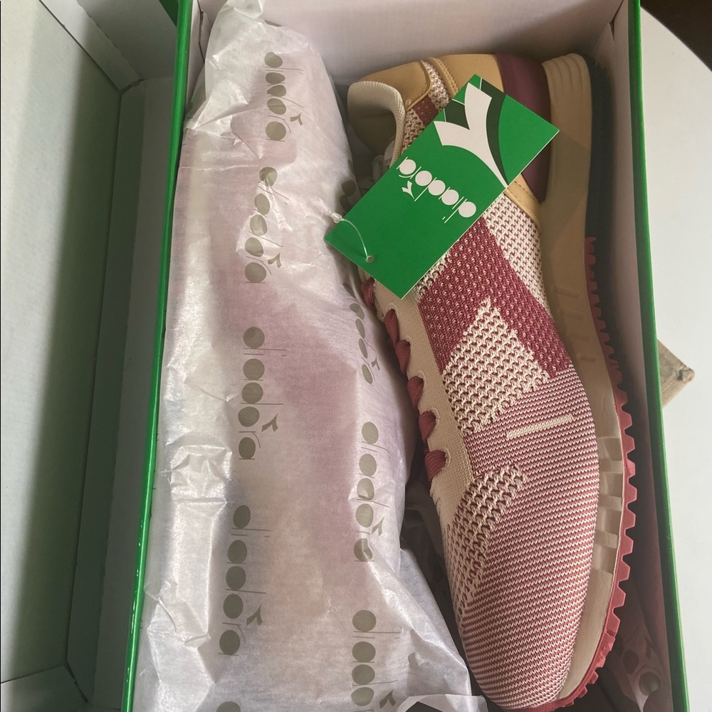diadora titan weave retro running shoes